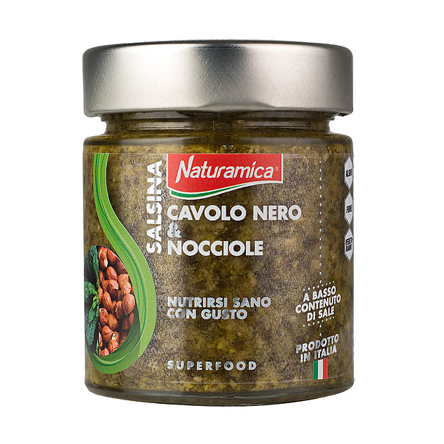 Cavolo nero e nocciole